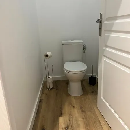 Santina Semesterbostad Piquecos